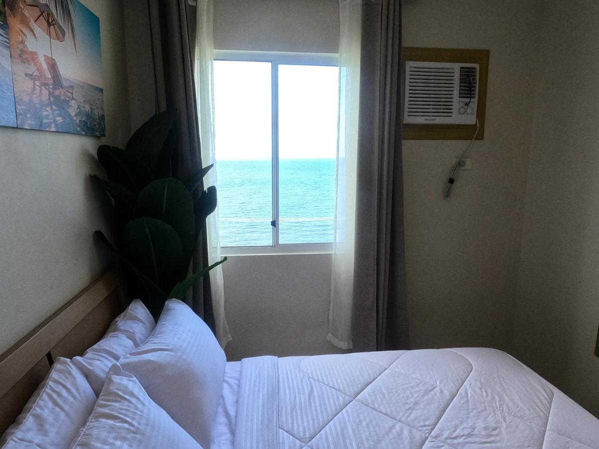 Condotel Dc Marina Spatial Felinvest Dumaguete City Exterior photo